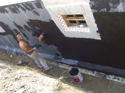 Abdichtung von Betonkeller mit KMB